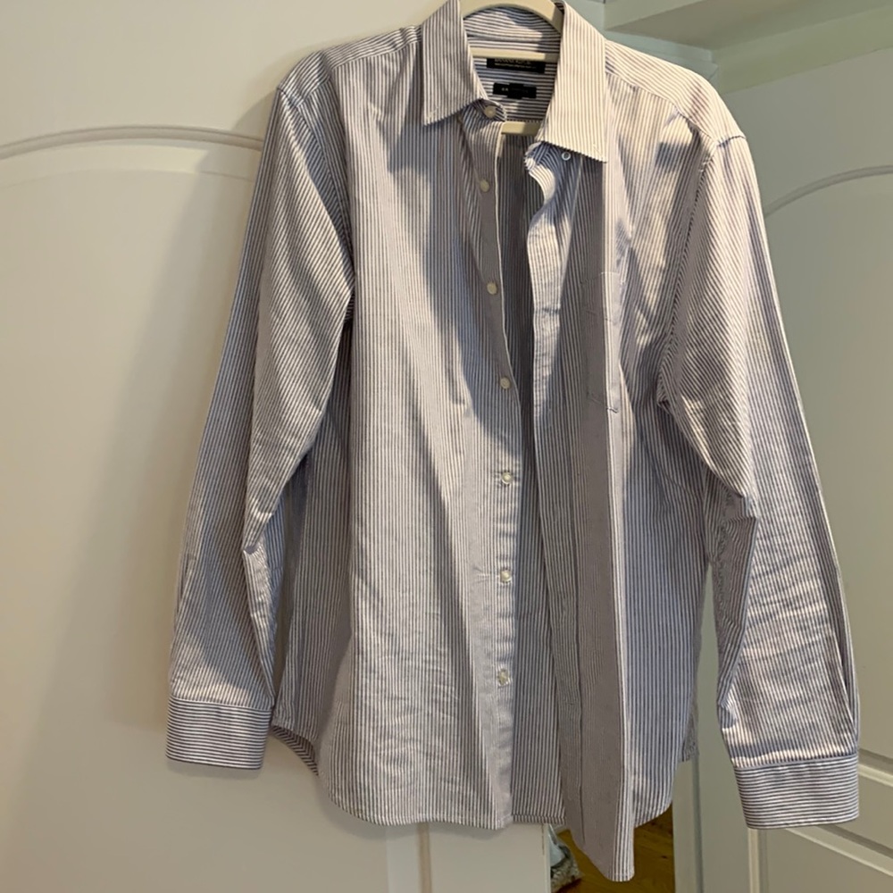 Banana republic 100% cotton Oxford grant fit size L